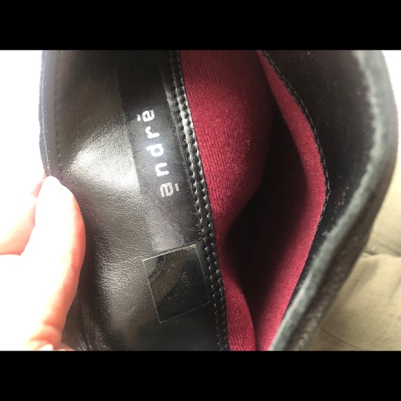 Vintage leather boots bought in Paris - Picture 9 of 16